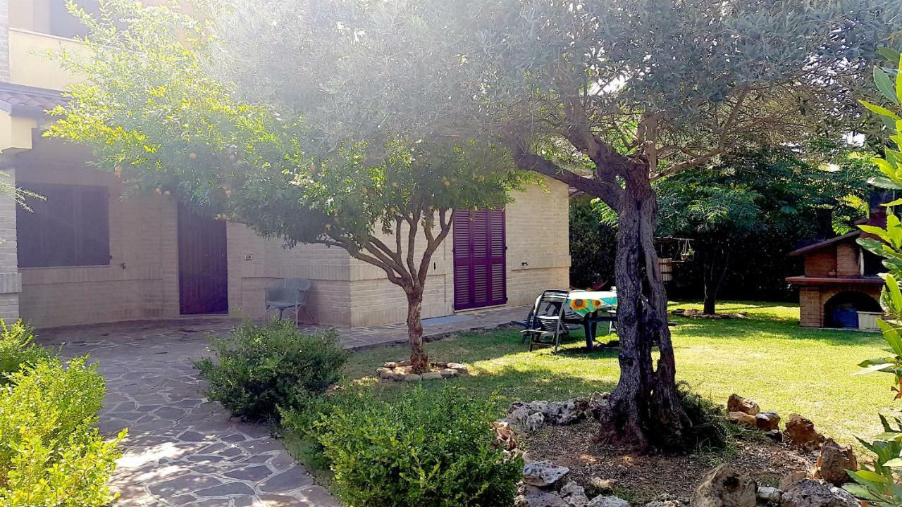 Recanati Family Exterior photo